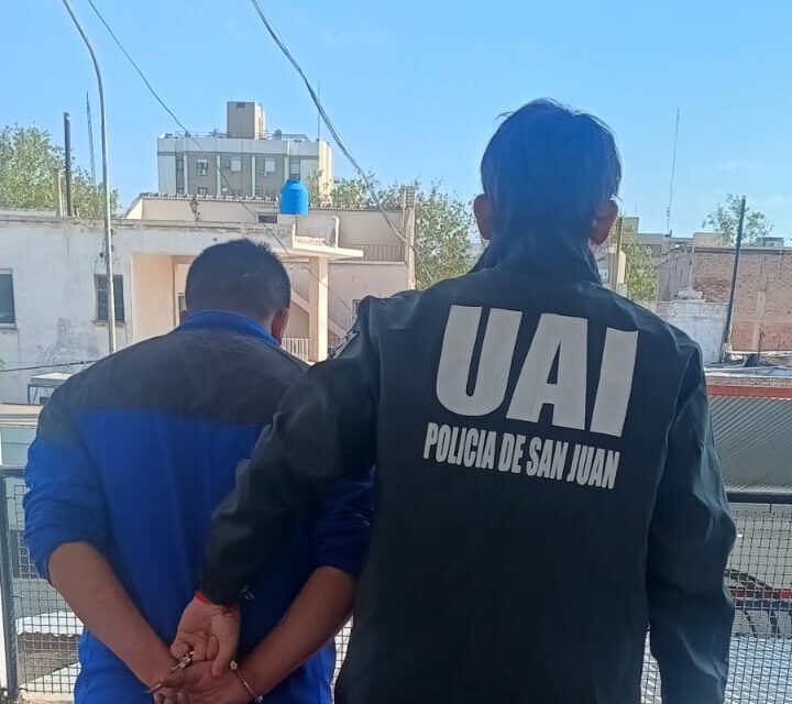 Allanamiento en Chimbas por abuso de arma y detiene a prófugo por robo agravado