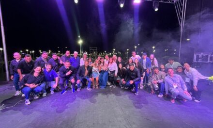 Chimbas celebró la primavera con una gran fiesta para los jóvenes