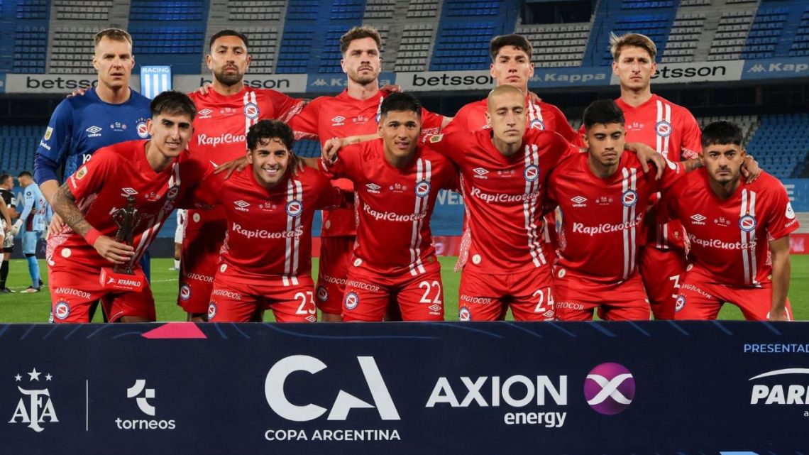 Argentinos Juniors venció 1-0 a Lanús y es semifinalista de la Copa Argentina