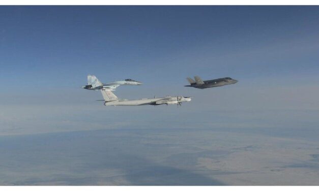 EEUU interceptó aviones de combate rusos cerca de Alaska