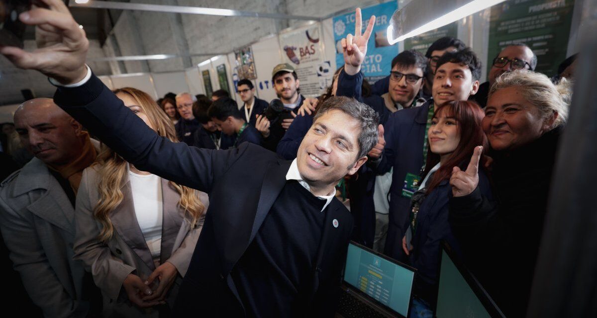 Axel Kicillof encabeza encuentro con intendentes bonaerenses para reforzar la estrategia electoral