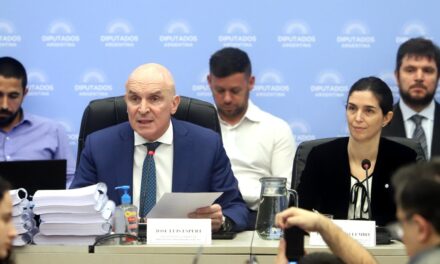 José Luis Espert convocó a la comisión para consensuar una agenda de trabajo