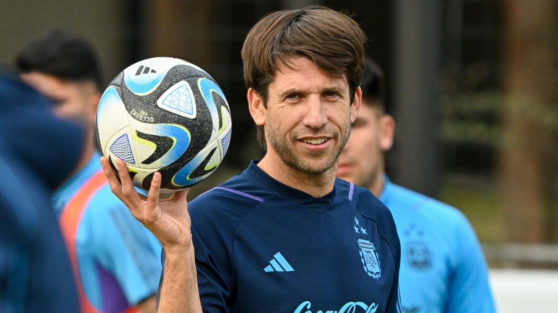 Diego Placente confirmó la lista de convocados de Argentina para el Mundial Sub 20