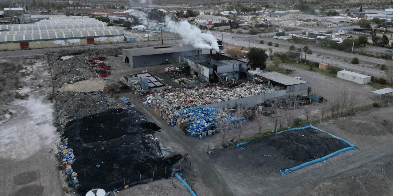 Medio Ambiente aplicará multas millonarias a la empresa que está contaminando el Parque Industrial