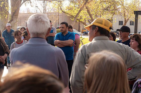 Iglesia: Energía que ilumina el país, vecinos que viven a oscuras