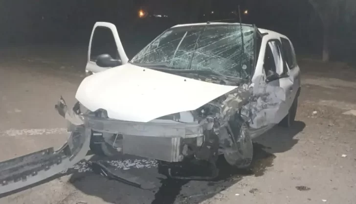 Choque frontal en Las Chacritas: Tres heridos