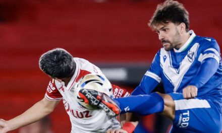 Huracán y Vélez igualaron sin goles en un clásico friccionado y carente de emociones