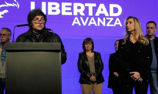 Tribunal de Nueva York rechazó pedido de fondos buitre pero mantiene sospechas sobre Javier y Karina Milei