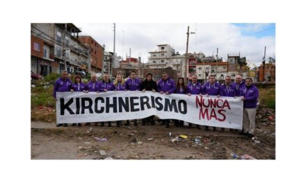 La Libertad Avanza reunió a su mesa en Provincia y solo atribuyó la derrota a la movilización del aparato del PJ