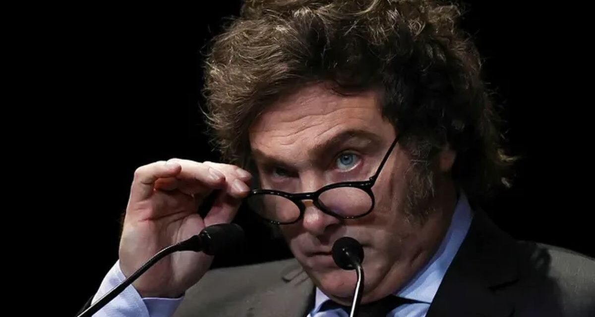 Javier Milei arriesga más que una elección legislativa y cierra la errática campaña de La Libertad Avanza