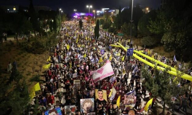 Miles manifestantes salieron a las calles Tel Aviv y Jerusalén con reclamos al gobierno de Israel