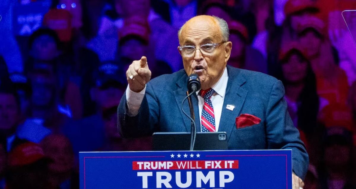 Donald Trump anunció que le otorgará la Medalla Presidencial de la Libertad a Rudy Giuliani