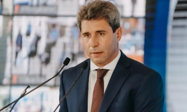 “Buenos Aires le puso un freno a un gobierno nacional de crueldad”: La dura reflexión de Uñac tras las elecciones