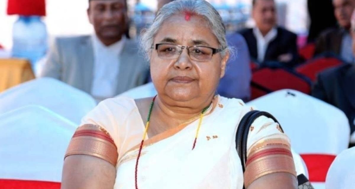 Tras la crisis, Nepal designó a su primera ministra de transición