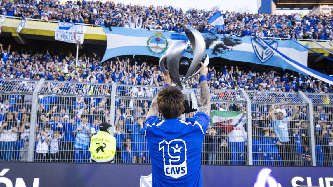 Cuales son los 19 títulos ganados por Vélez Sarsfield: Los supercampeones del fútbol argentino