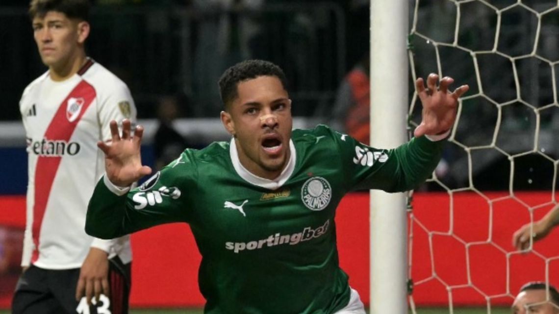 Vitor Roque fue figura ante River y luego los chicaneó con una publicación viral