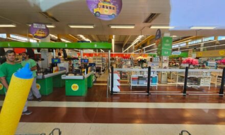 Cierre inesperado en Rawson: 17 empleados del Vea se quedan sin sucursal