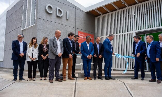 Astica y Baldes de las Chilcas: Un día de inauguraciones y entrega de herramientas en San Juan