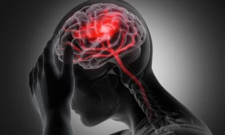 Si la persona no puede sonreír bien, levantar un brazo o hablar claro, llamá al 107 de inmediato