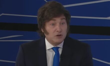 No dudo de su honorabilidad, antepuso los intereses de la libertad