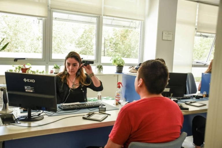 Último llamado para retirar el DNI antes de votar: el Registro Civil abre en horario extendido