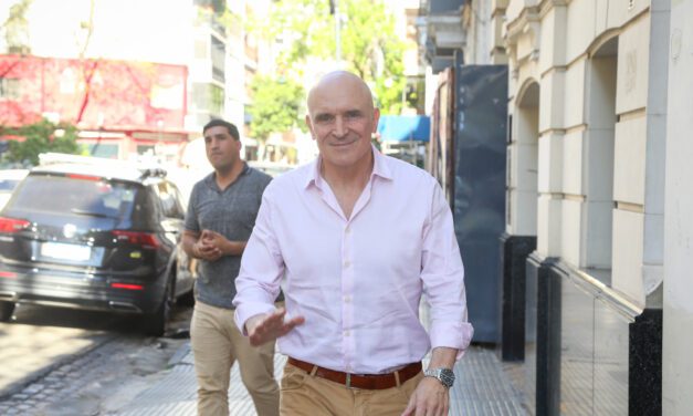 Espert le presentó la renuncia a Milei en Olivos y el Presidente le dijo que no bajara su candidatura