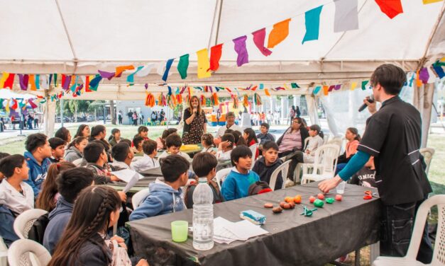 Rawson celebra la 16° Feria Provincial de la Cultura Popular y el Libro