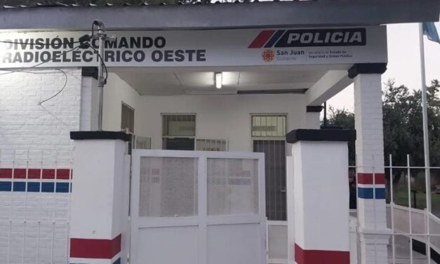 Policías salvaron a una joven en el Cementerio El Mirador