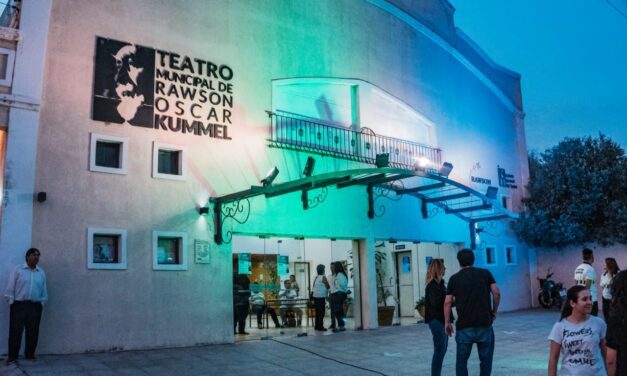 Rawson vivió una noche de gala en el Teatro Oscar Kummel