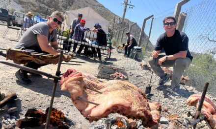 San Juan y su gente: El público sanjuanino disfrutó de un sábado intenso de carreras en El Zonda