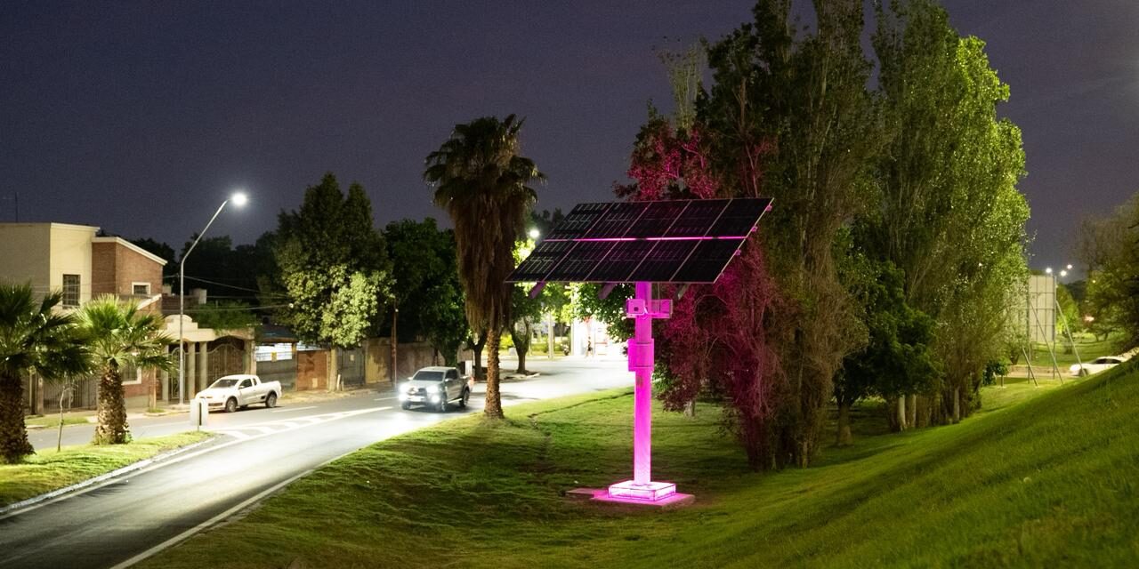 “Luces que inspiran”: San Juan tiñe de rosa la Circunvalación por la prevención del cáncer de mama