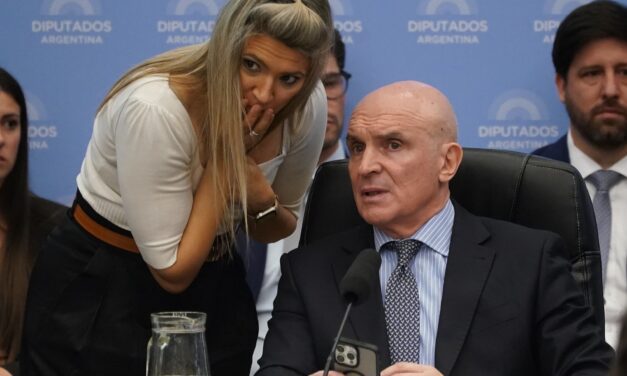 La oposición presiona, pero el Gobierno quiere dilatar la votación hasta que asuman los nuevos legisladores