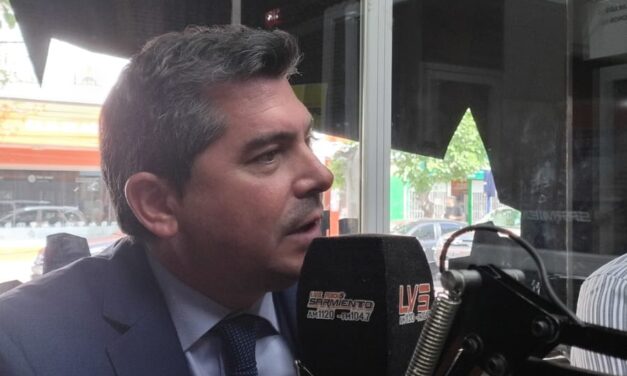 Orrego anuncia la eliminación del impuesto adicional del Lote Hogar