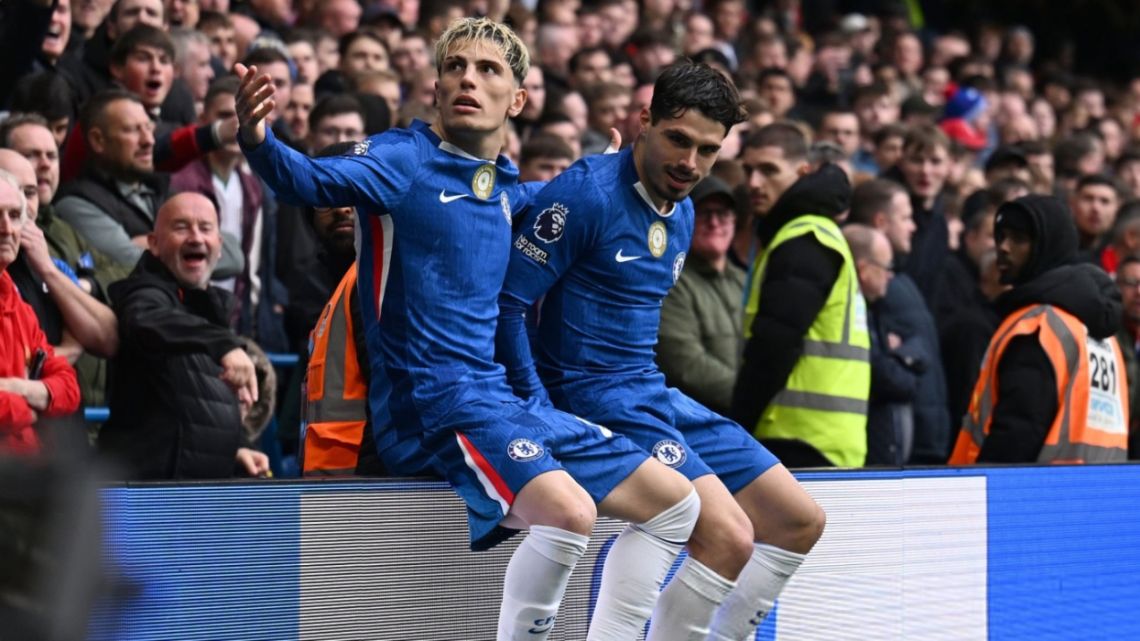 Alejandro Garnacho dejó atrás la sequía: convirtió su primer gol con Chelsea