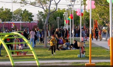 Chimbas celebra a las mamás con una gran feria en la Plaza Departamental
