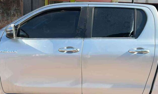 Balearon la camioneta en la que viajaba Juan Manuel Urtubey en Salta