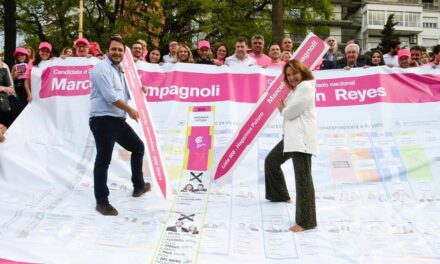 La Coalición Cívica cerró la campaña porteña y llamó a votar para que haya legisladores con las manos limpias