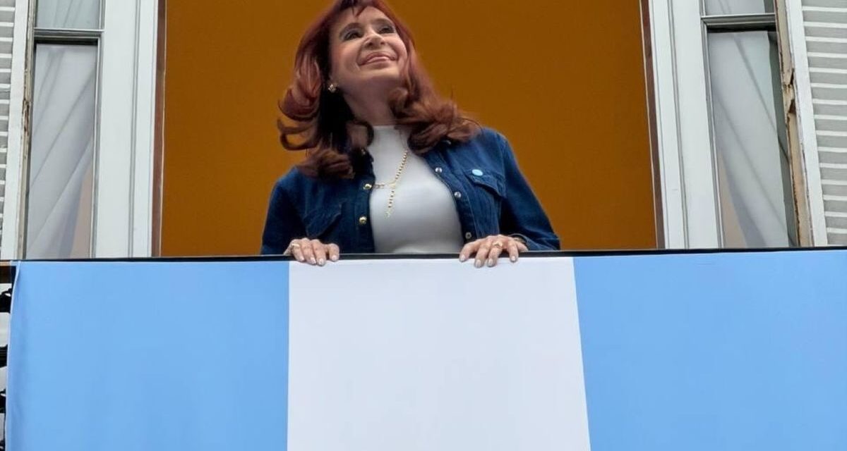 En un Día de la Lealtad con tono electoral, Cristina Kirchner sostuvo que el 26 de octubre es Milei o Argentina