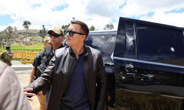 Denuncian ataque a la caravana del presidente Daniel Noboa en medio de protestas