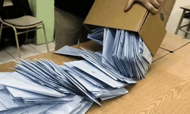 A partir de qué hora se conocerán los resultados el domingo 26 de octubre