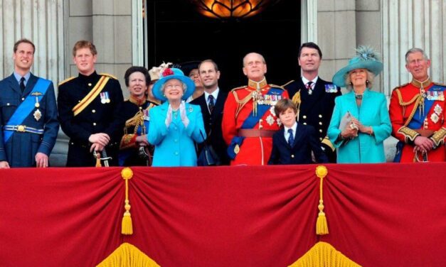 los más terribles escándalos que sacudieron a la corona británica