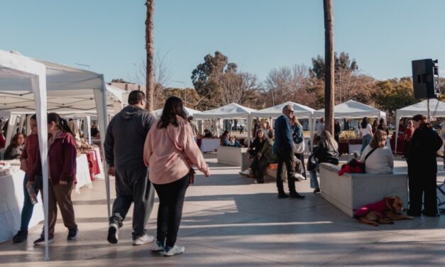 Gran festejo del Día de la Madre en el Mercado Artesanal 