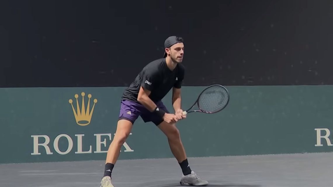 Francisco Cerúndolo debutó con triunfo en París