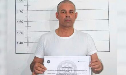 Si hablo, se cae el país