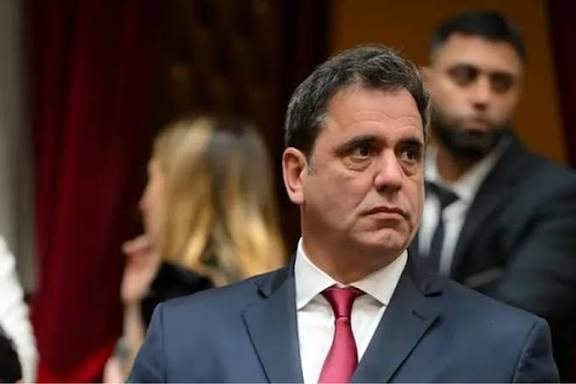 Renuncia Lisandro Catalán: Deja el Ministerio del Interior tras apenas seis semanas en el cargo