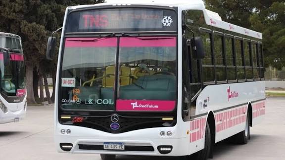 Ahorro de hasta $10.000 al mes: San Juan lanza reintegros para pagar colectivos con débito