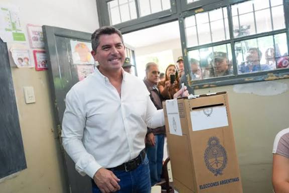 Triunfo ajustado: El orreguismo festeja, pero la disputa por las bancas sigue abierta