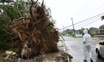 Las devastadoras imágenes del paso del huracán Melissa por Jamaica