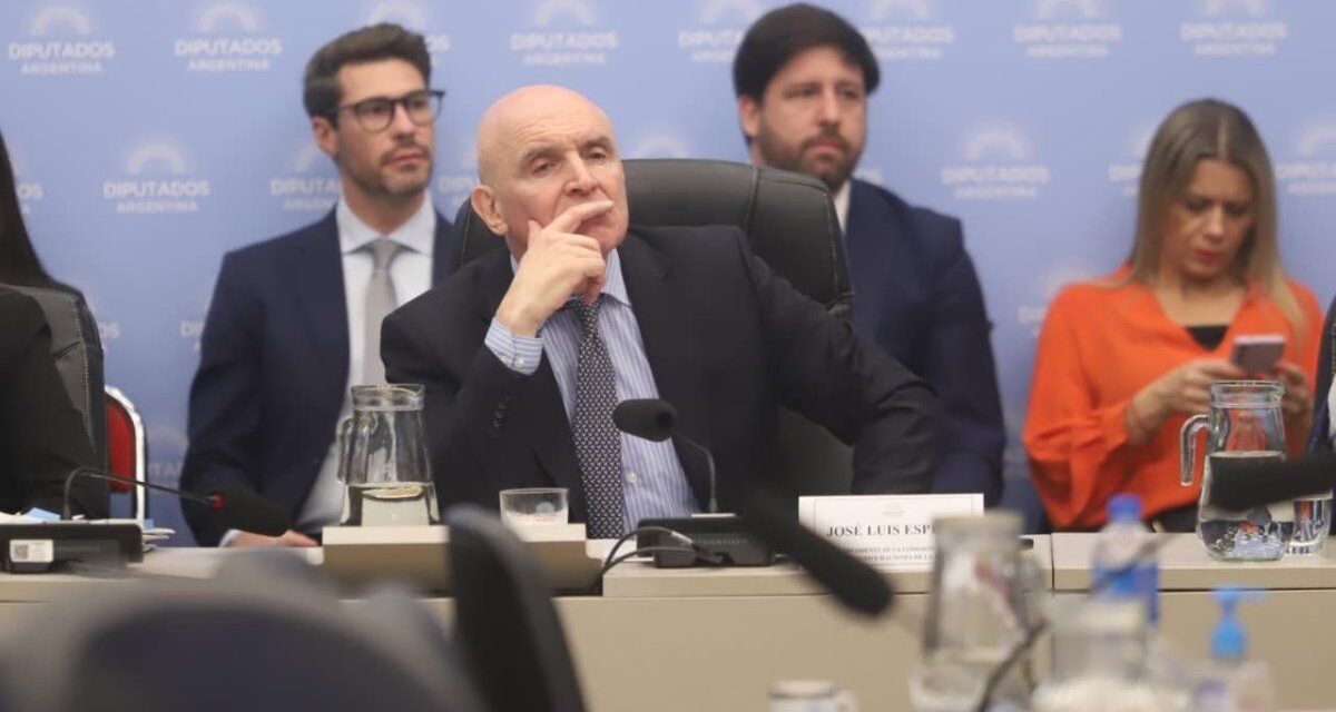 Ordenaron allanar un estudio contable vinculado al diputado