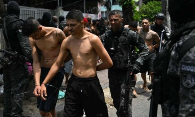 Los jefes del Comando Vermelho fueron alertados cuatro horas antes del operativo en Río de Janeiro